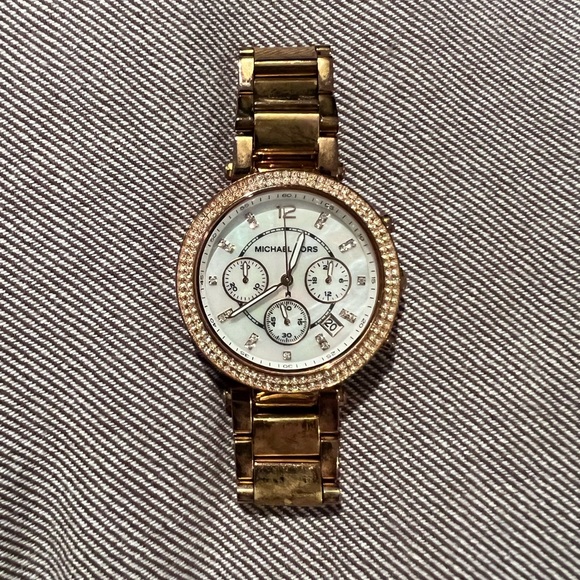 Michael Kors Accessories - Michael Kors Rose Gold Watch